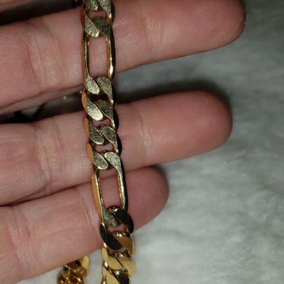 Goldtone 18" necklace - Picture 2 of 2